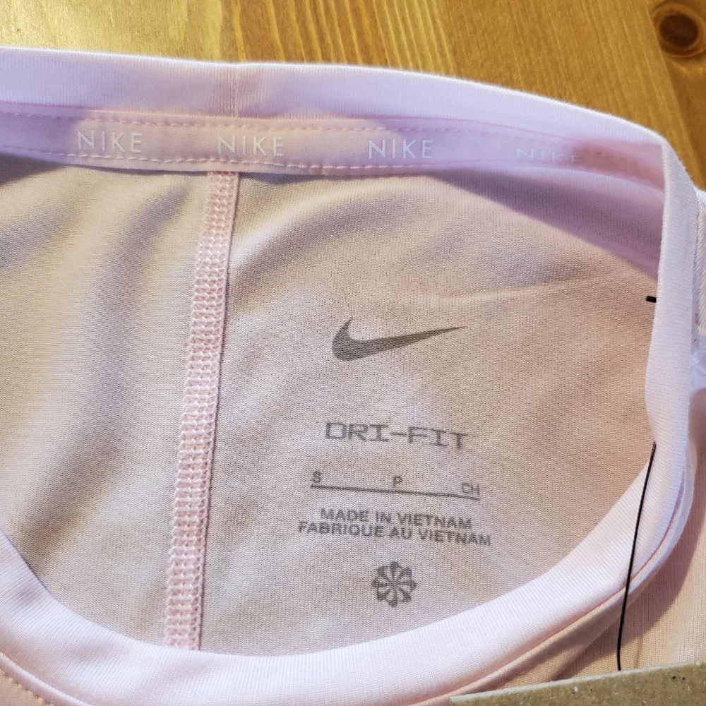 Nike Girls` Dri-FIT Shirt Short-Sleeve Top
